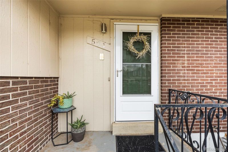 571 S Estes St, Lakewood, CO 80226
