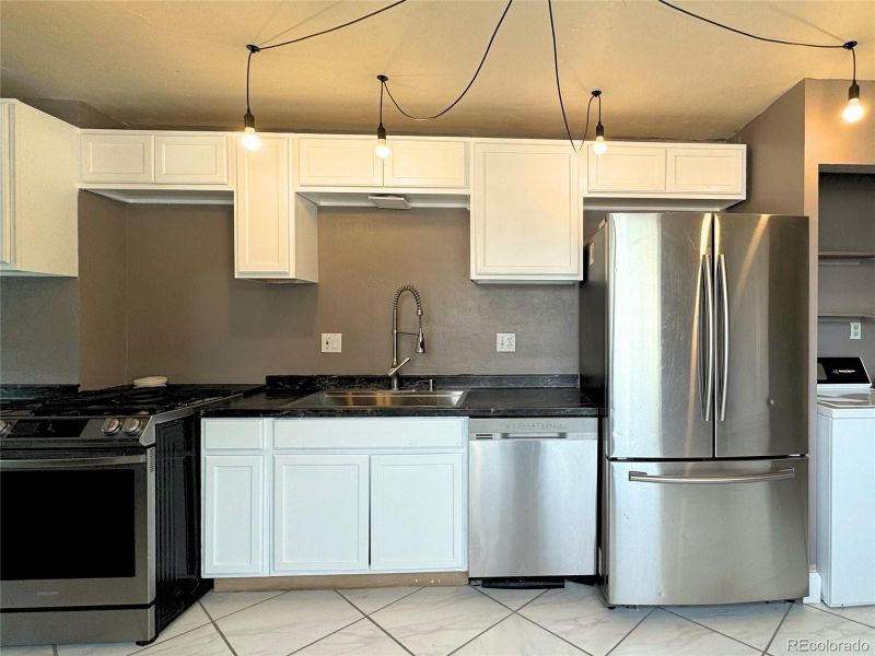 7267 Sioux Cir, Colorado Springs, CO 80915