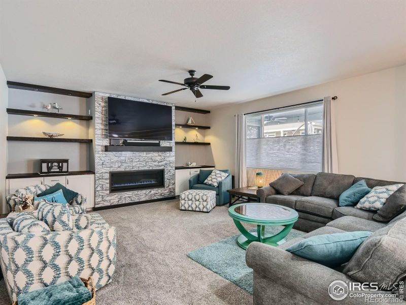 1878 Tinker Dr, Windsor, CO 80550