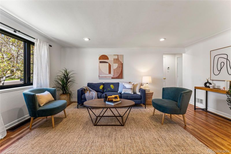 1450 S Bellaire St, Denver, CO 80222