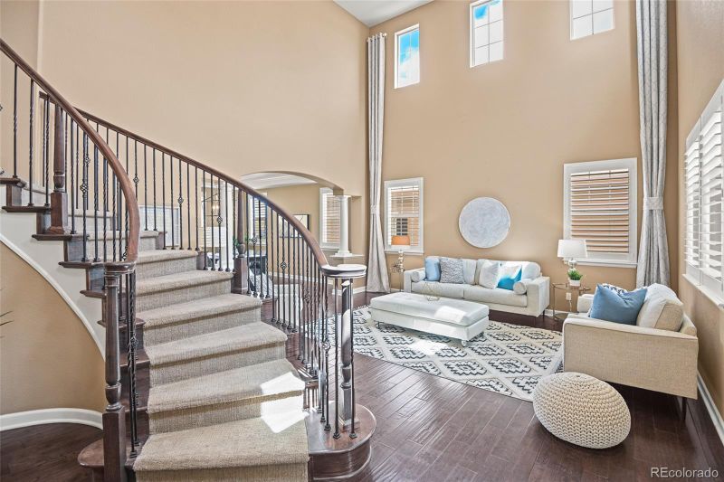 22007 E Rowland Dr, Aurora, CO 80016
