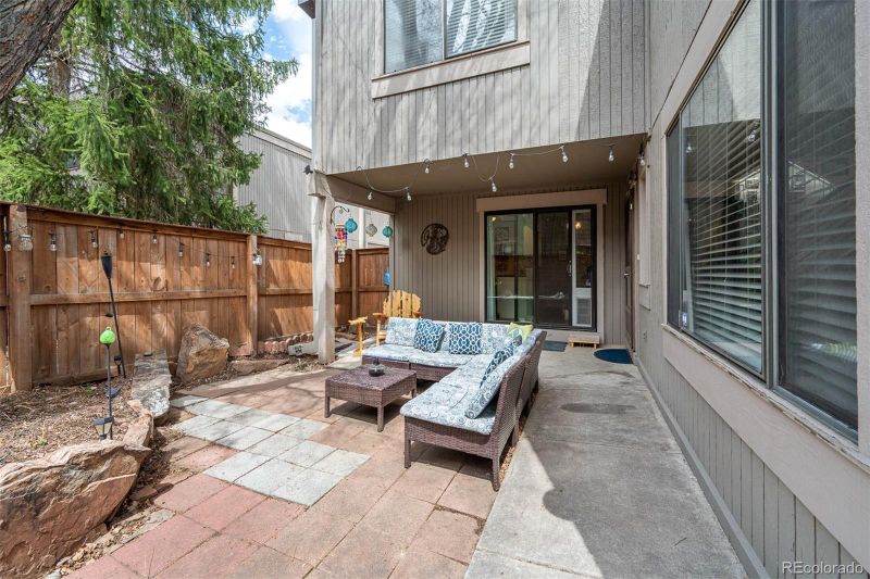1241 S Yosemite Way #80, Denver, CO 80247
