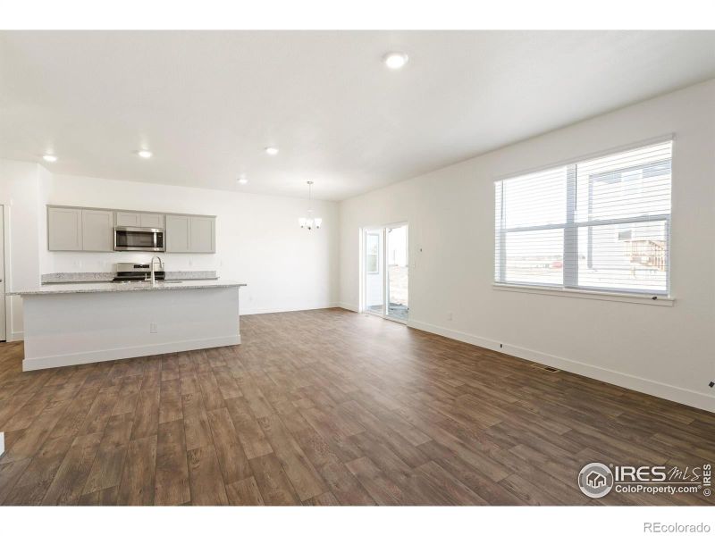 392 Bluebird Rd, Johnstown, CO 80534