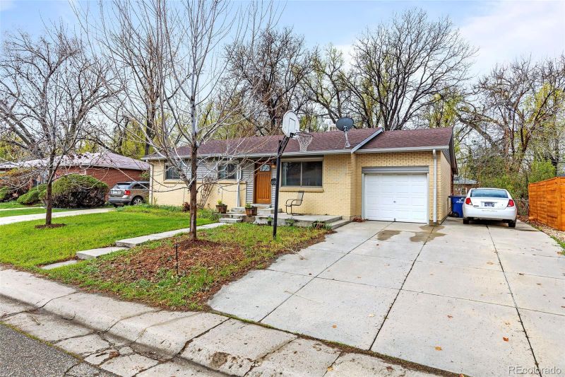 6328 Iris Way, Arvada, CO 80004