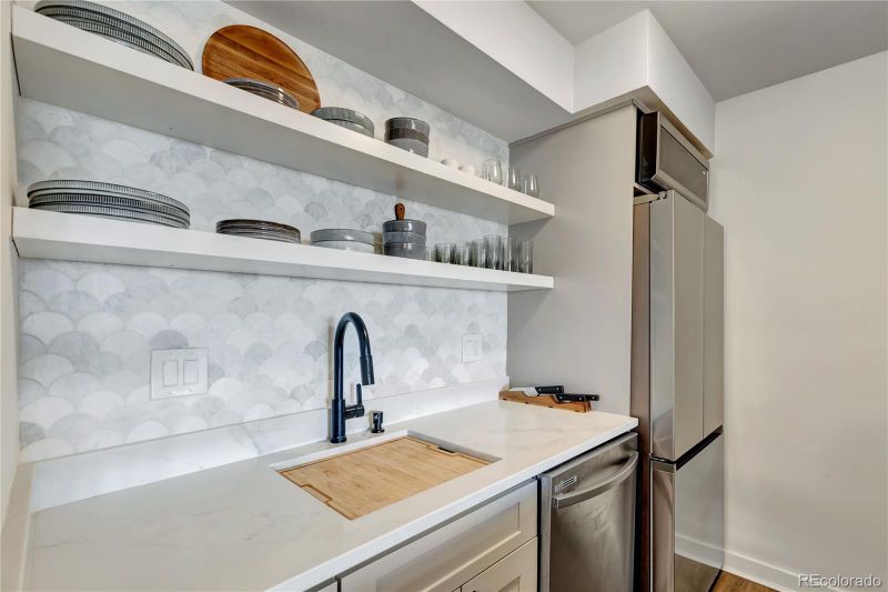 790 N Washington St #306, Denver, CO 80203