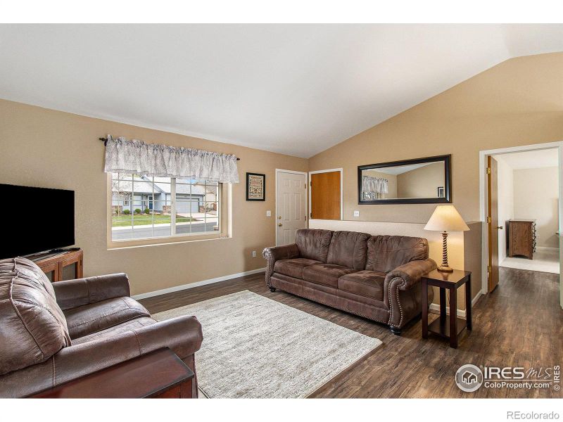 4040 La Veta Dr, Loveland, CO 80538