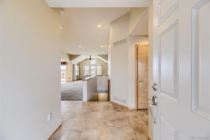 7851 S Quatar Ct, Aurora, CO 80016
