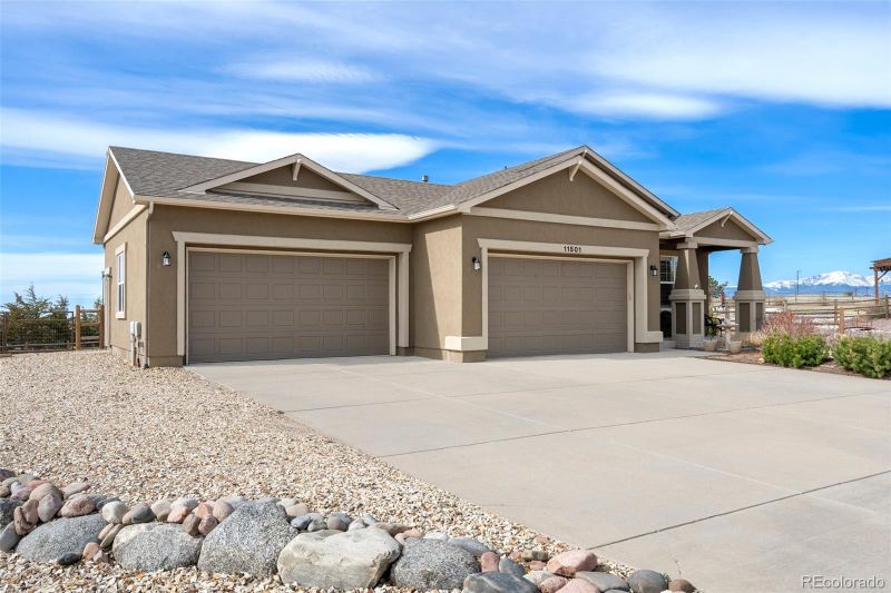11501 Palmers Green Dr, Peyton, CO 80831