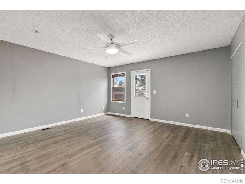 224 E 42nd St, Loveland, CO 80538