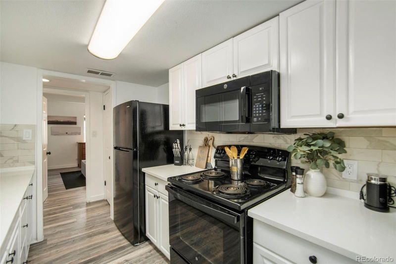 9700 E Iliff Ave #C18, Denver, CO 80231