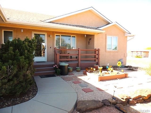 1006 W Capistrano Ave, Pueblo West, CO 81007
