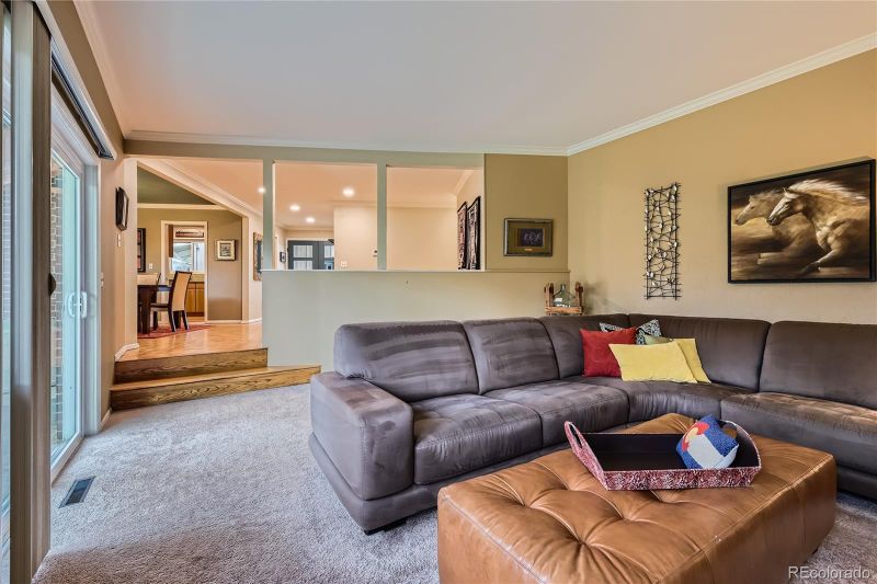 5430 W Plymouth Dr, Littleton, CO 80128