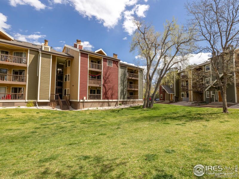 2892 Shadow Creek Dr #212, Boulder, CO 80303