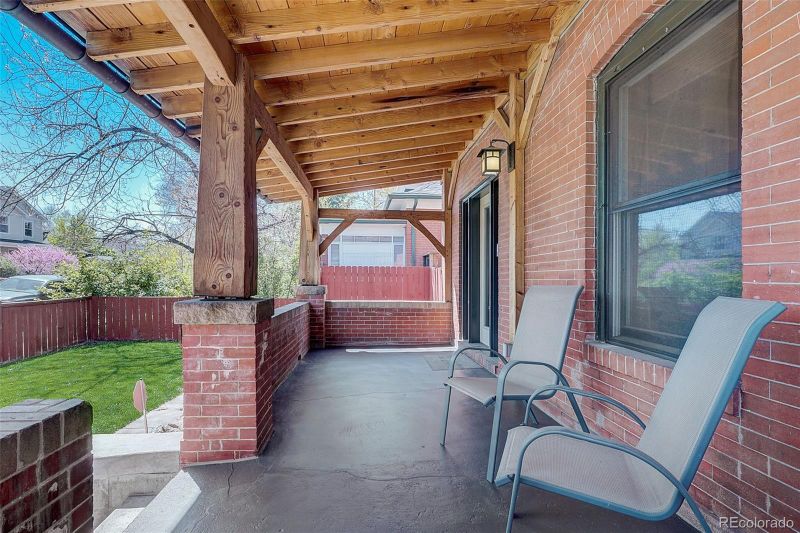 1057 S Emerson St, Denver, CO 80209