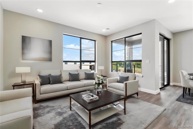 2026 S Holly St #4, Denver, CO 80222