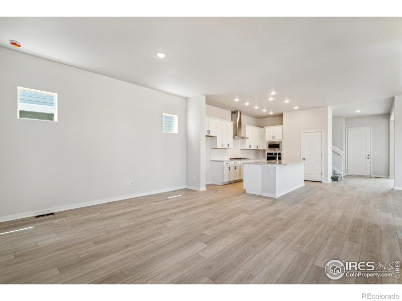 6350 Elk Pass Ln, Loveland, CO 80538
