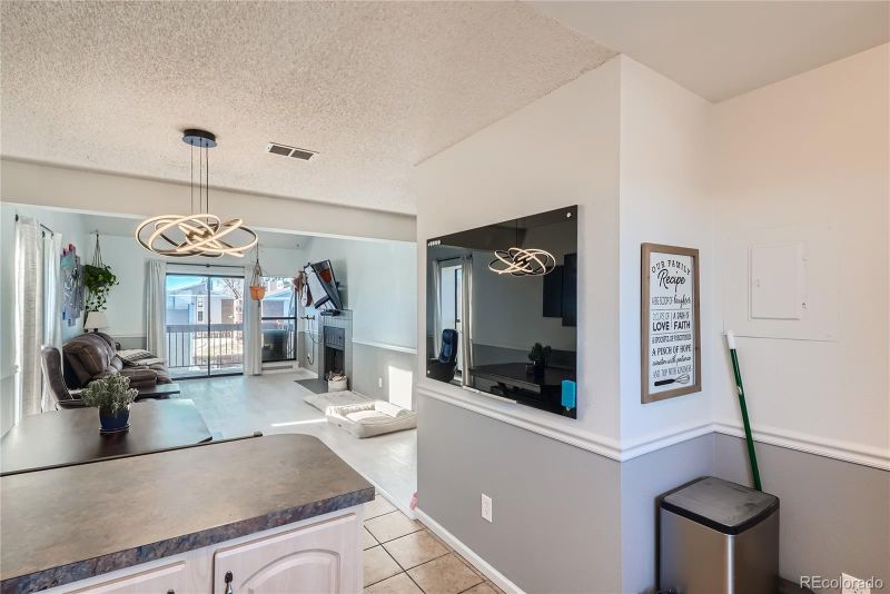 2715 W 86th Ave, Westminster, CO 80031