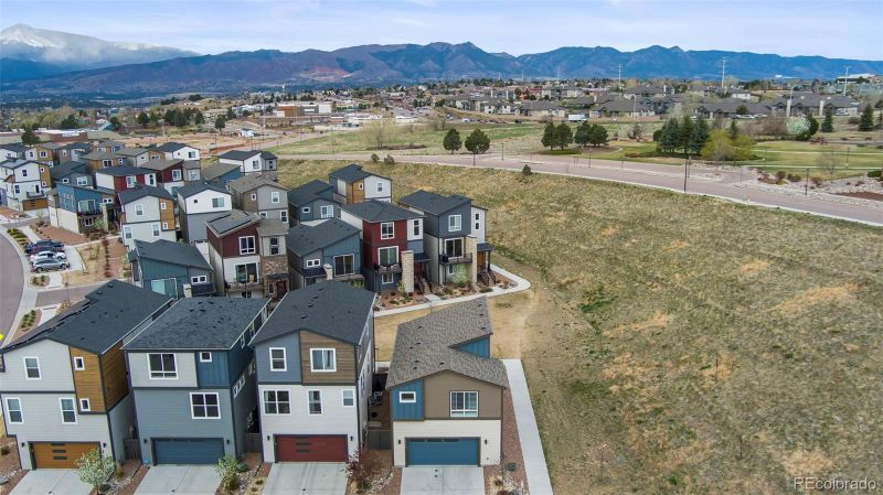 7282 Treebrook Ln, Colorado Springs, CO 80918