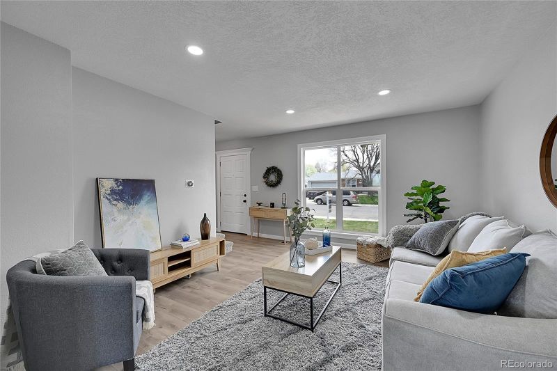 9266 Garrison Dr, Broomfield, CO 80021