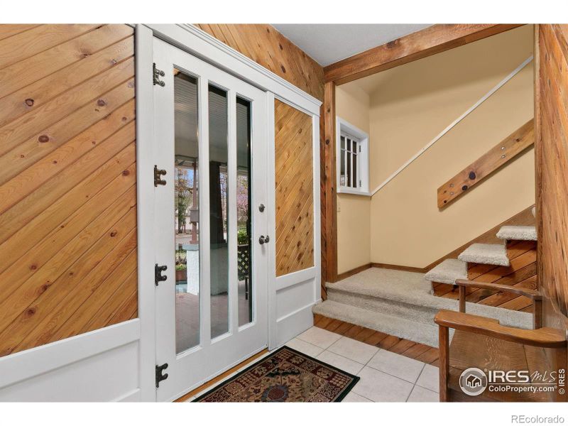 733 W 5th St, Loveland, CO 80537