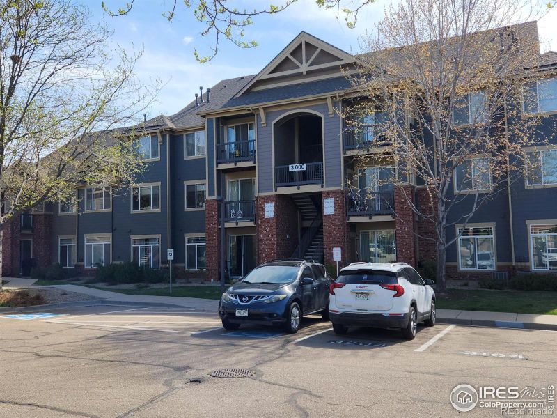 804 Summer Hawk Dr #3302, Longmont, CO 80504