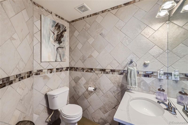 3591 S Lisbon St, Aurora, CO 80013