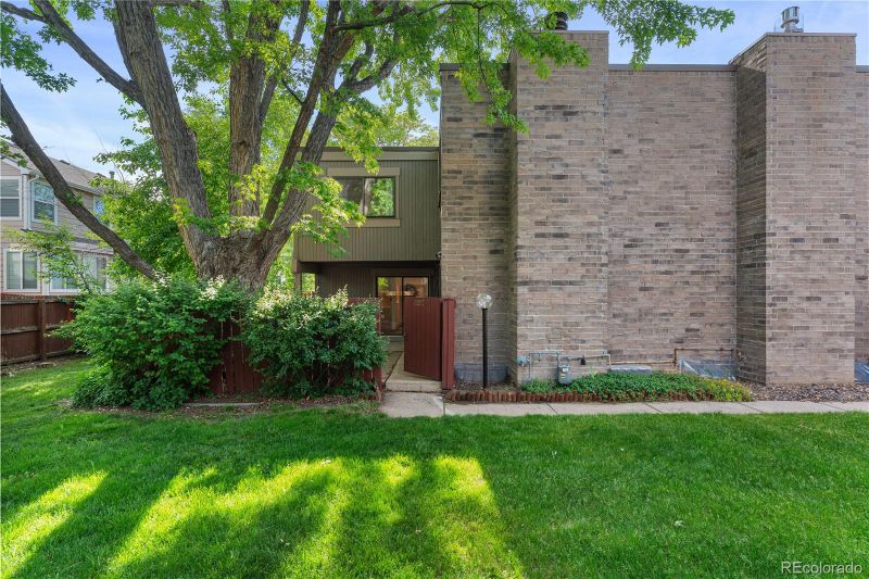 1217 S Yosemite Way #59, Denver, CO 80247