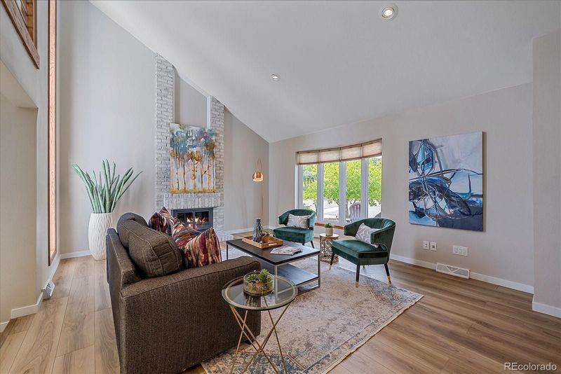 8758 E Otero Pl, Centennial, CO 80112