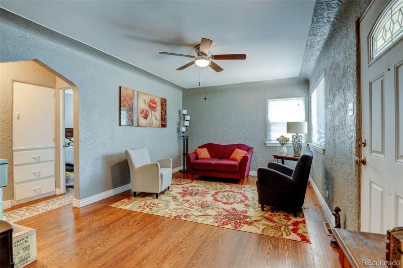 1736 Tamarac St, Denver, CO 80220