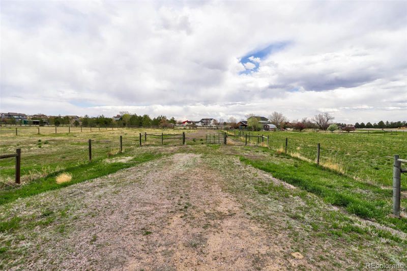 32 Algonquian St Lot 2, Aurora, CO 80018