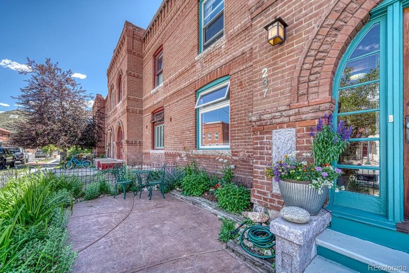 237 E St, Salida, CO 81201