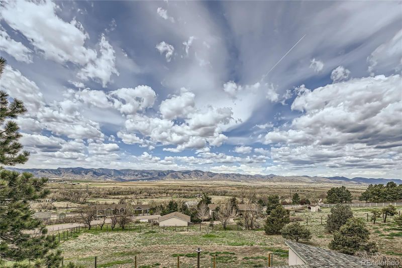 7216 W Lakeside Dr, Littleton, CO 80125