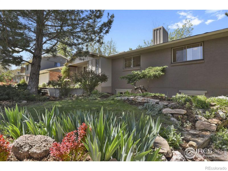 955 Hartford Dr, Boulder, CO 80305