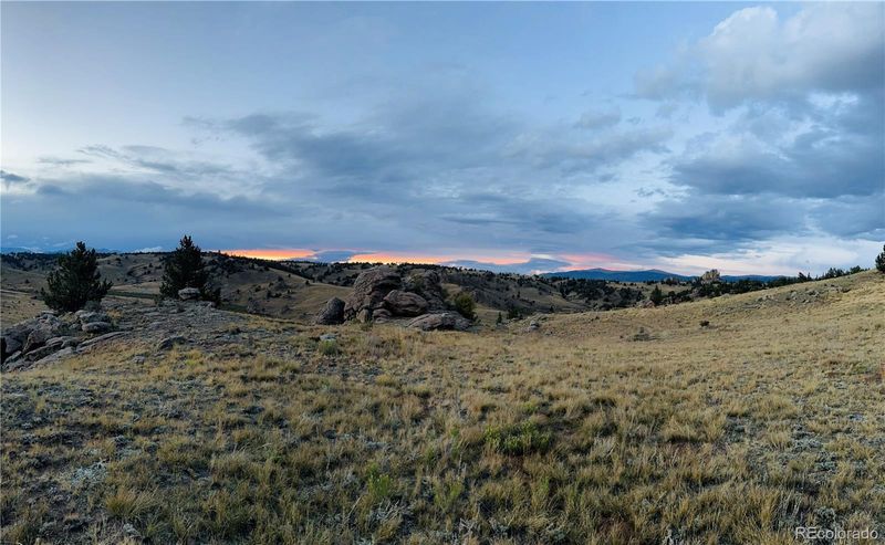 923 Mustang Rd, Jefferson, CO 80456