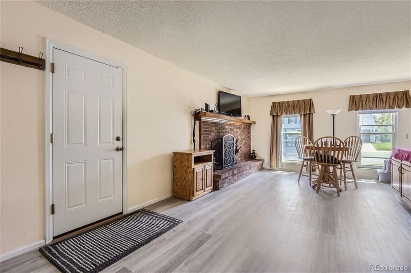 2355 S Dawson Way, Aurora, CO 80014