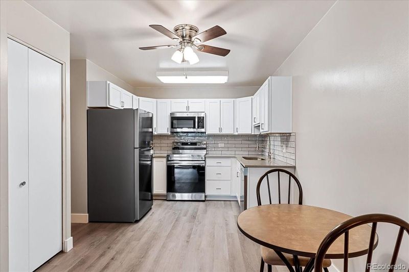 715 S Alton Way #4A, Denver, CO 80247