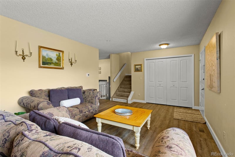 4075 Chenango Dr, Colorado Springs, CO 80911