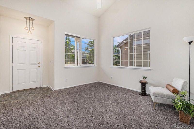 7424 S Nucla St, Aurora, CO 80016