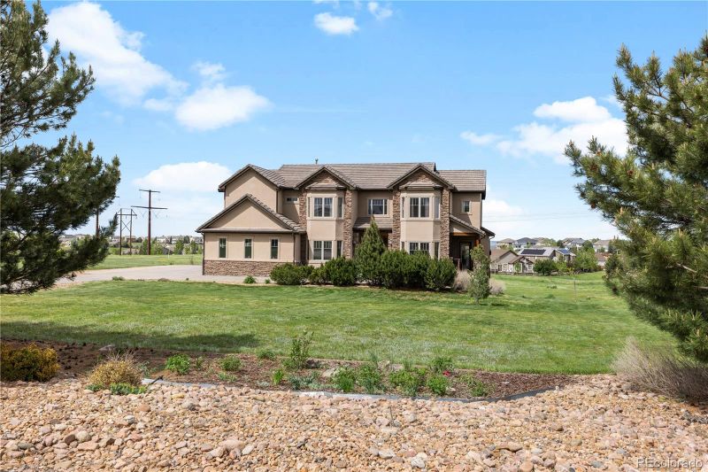1691 Moonstone Ln, Castle Rock, CO 80108
