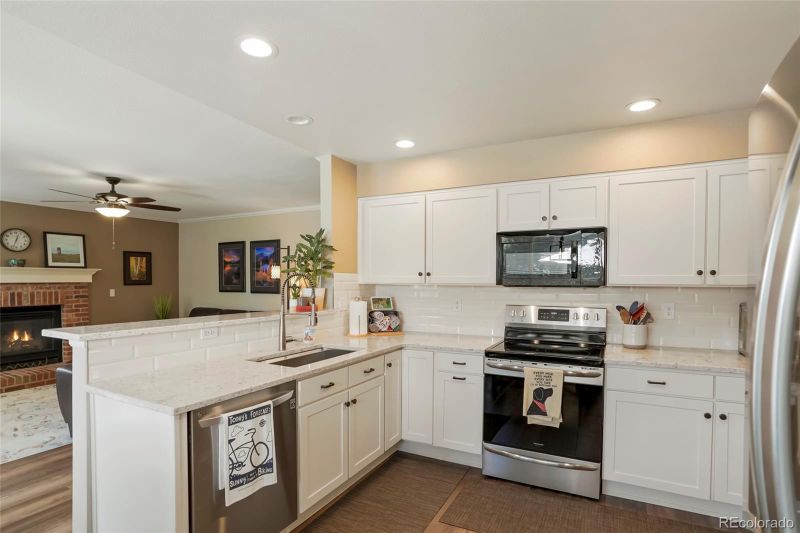 14184 W Amherst Ave, Lakewood, CO 80228