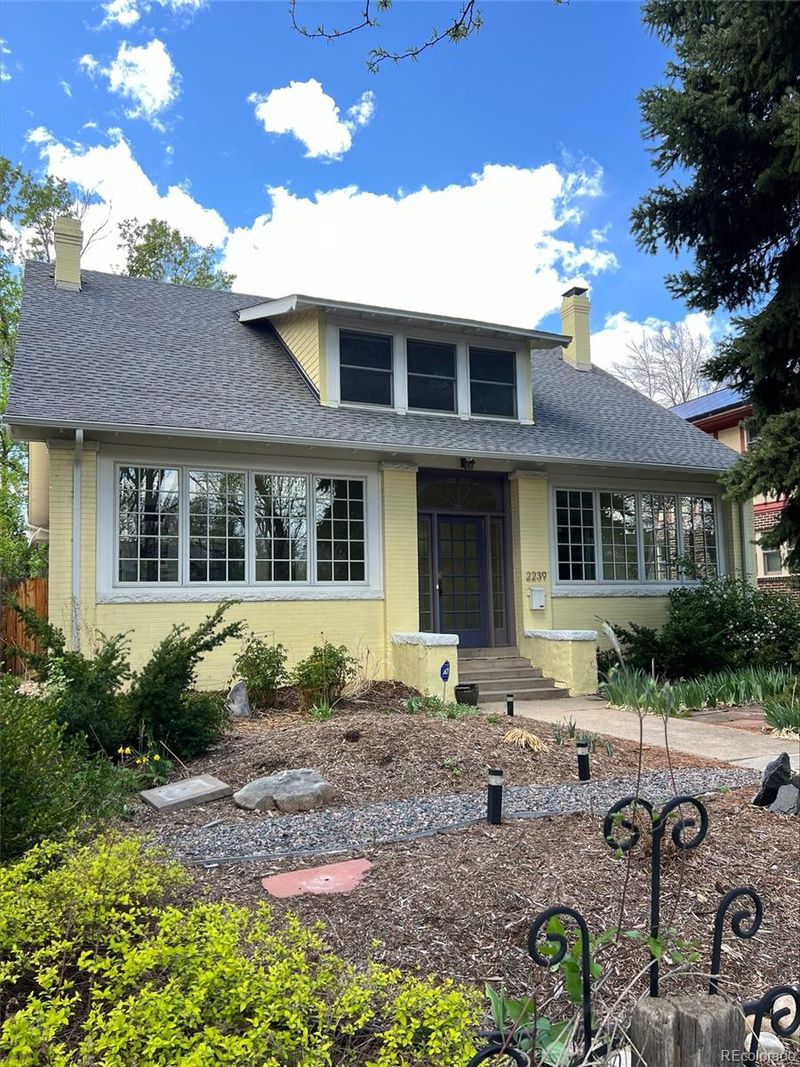 2239 Ivanhoe St, Denver, CO 80207