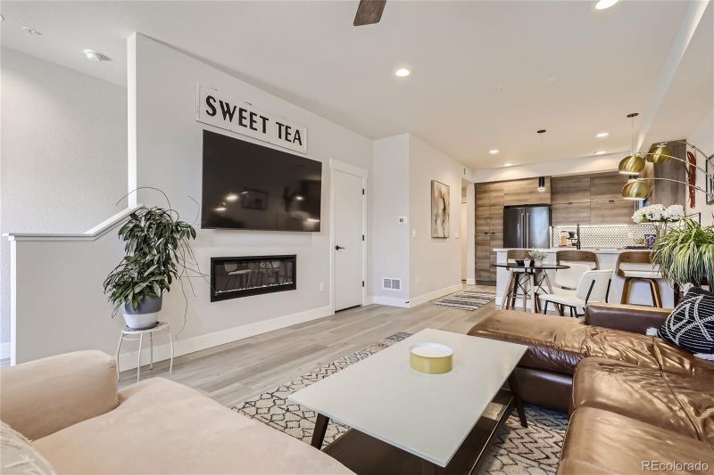 6315 King Ct, Denver, CO 80221