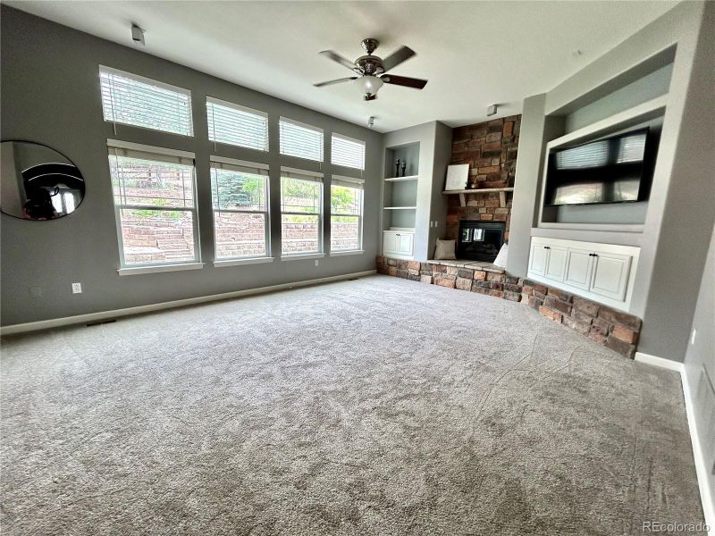 5050 Zion Ct, Castle Rock, CO 80109