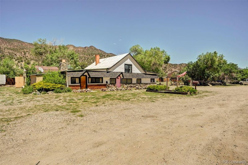 3745 E Us Highway 50, Salida, CO 81201