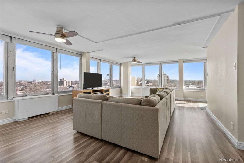 789 N Clarkson St #902, Denver, CO 80218