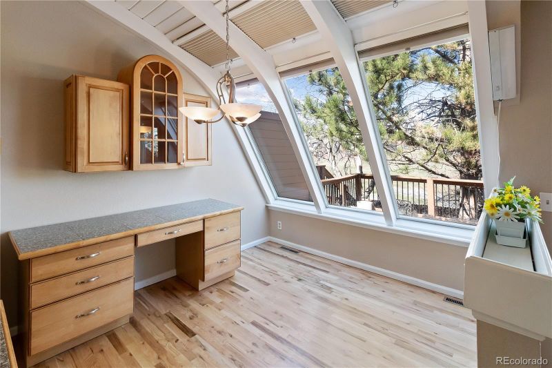 99 Ward Ct, Lakewood, CO 80228