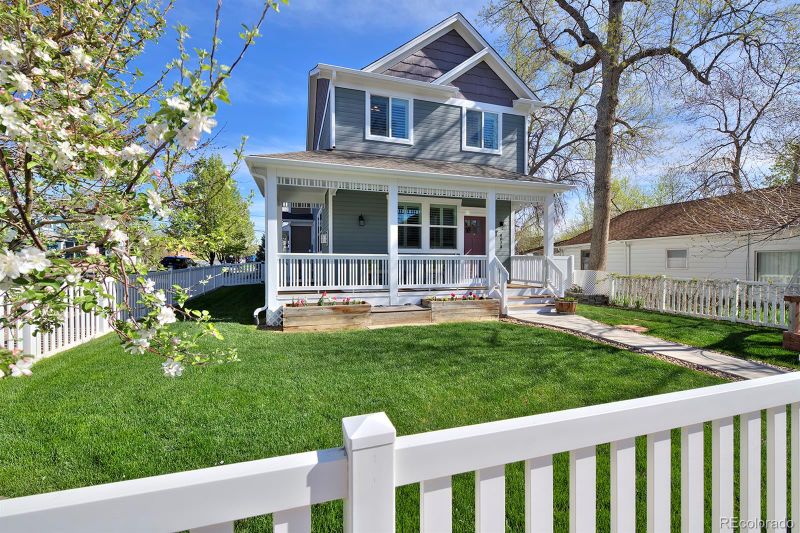 401 E Geneseo St #A, Lafayette, CO 80026