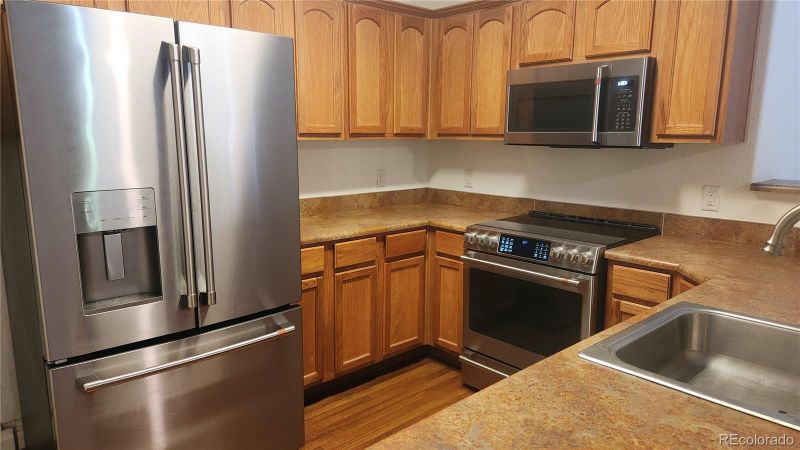 560 Riverview Dr #701, New Castle, CO 81647