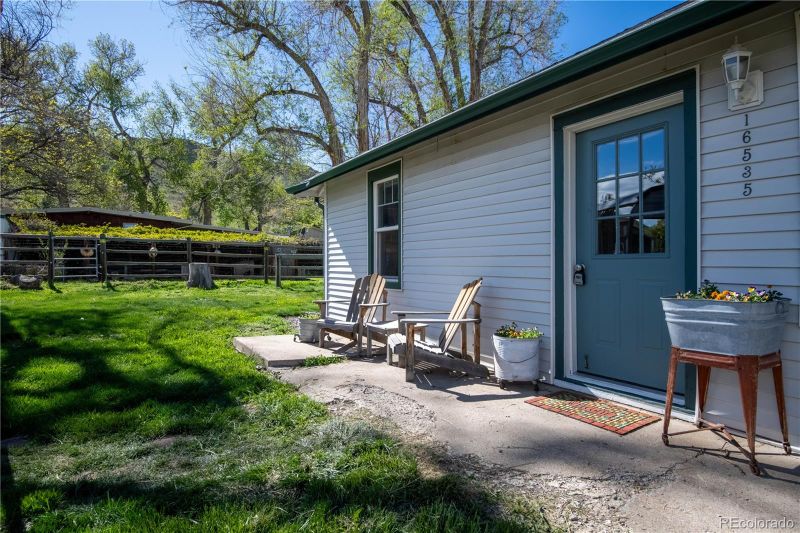 16535 W 50th Ave, Golden, CO 80403