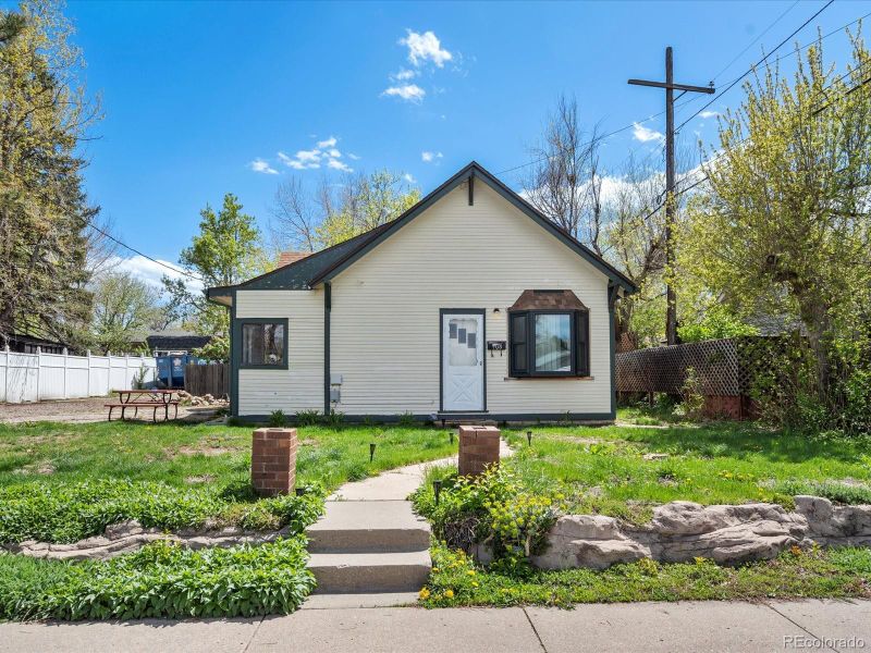 908 W Tufts Ave, Englewood, CO 80110